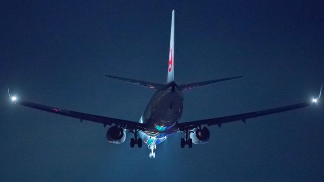 Boeing 737-800 (JA327J) - 日本航空 - Japan Airlines [JL/JAL] / Boeing 737-846br /Feb.19.2017 Hakodate Airport [HKD/RJCH] JAPAN