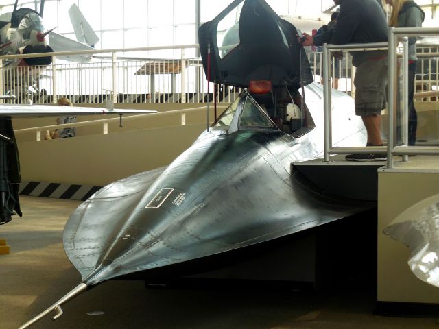 Lockheed Blackbird (61-7977)