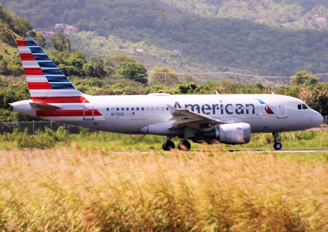 Airbus A319 (N712US)