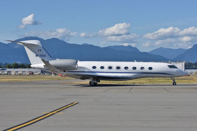 Gulfstream Aerospace Gulfstream G650 (M-YSIX)