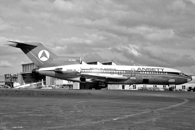 VH-RME — - ANSETT AIRLINES OF AUSTRALIA - BOEING 727/77 - REG VH-RME (CN 18743/78) - ESSENDON MELBOURNE VIC. AUSTRALIA - YMEN 9/5/1973