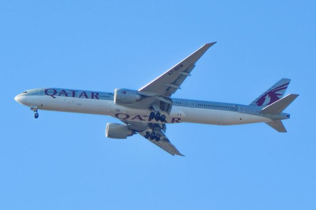 BOEING 777-300ER (A7-BEM) - QR7418 DOH-VKO Special flight