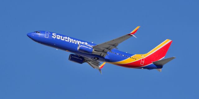 Boeing 737-700 (N8508W) - McCarran Las Vegas SWA3406 08DEC20