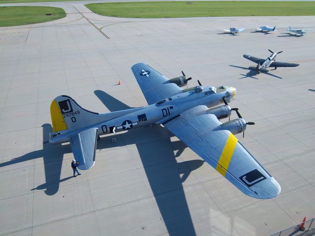 Boeing B-17 Flying Fortress (N390TH) - The morning of her last flight . 06/13/11