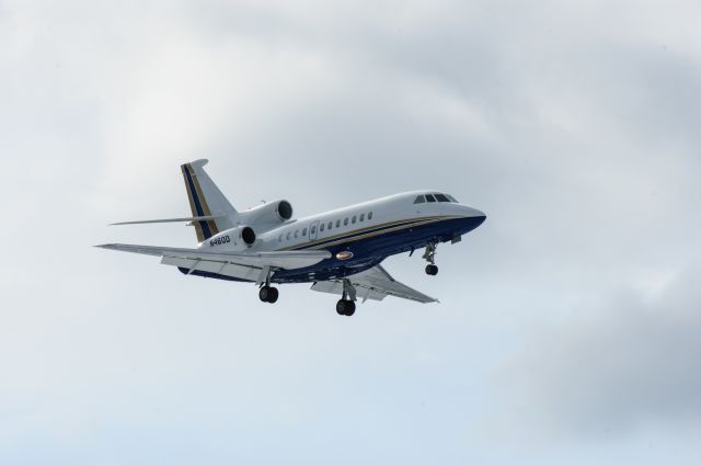 Dassault Falcon 900 (N460D)