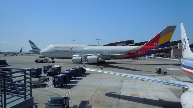 Boeing 747-400 (HL74I8)