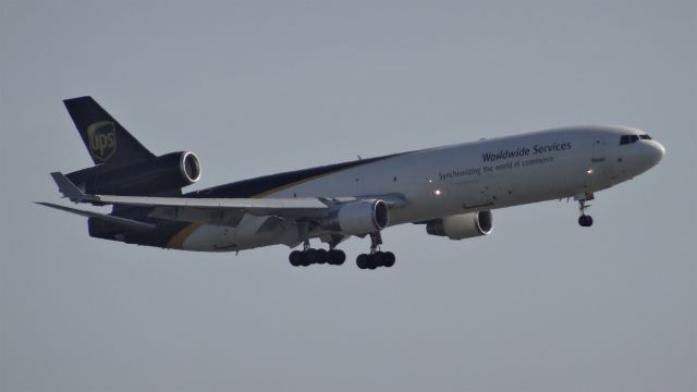 Boeing MD-11 (N276UP) - N276UP United Parcel Service (UPS) McDonnell Douglas MD-11 - cn 48579 / ln 599br /First Flight * Mar 1996br /Age 19.2 Yearsbr /20-Apr-2015 MD11/L Louisville Intl (KSDF) Metropolitan Oakland Intl (KOAK) 16:17 EDT 17:18 PDT 4:01