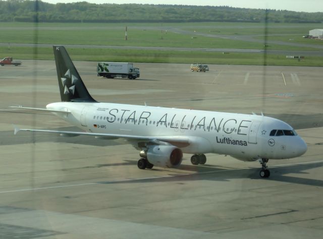 Airbus A320 (D-AIPC)