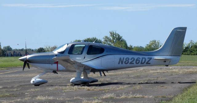 Cirrus SR-22 (N826DZ) - Catching some tarmac time is this 2019 Cirrus Vision SR22 in the Autumn of 2021.