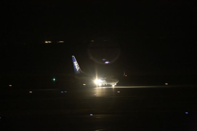 Boeing 737-700 (JA08AN)