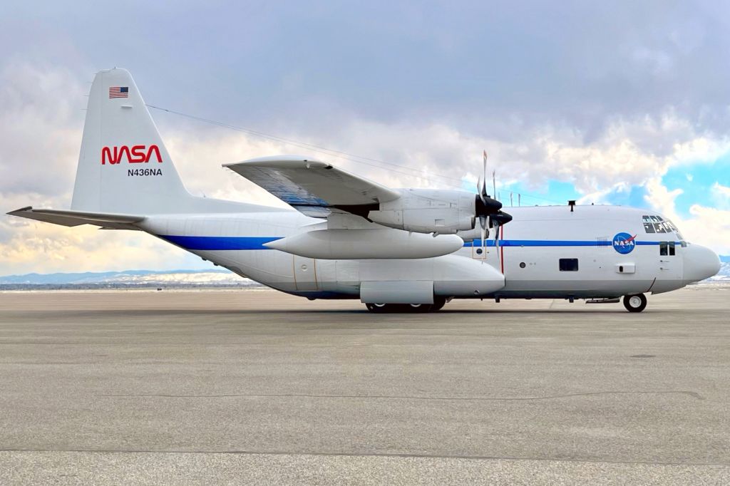 Lockheed C-130 Hercules (N436NA)