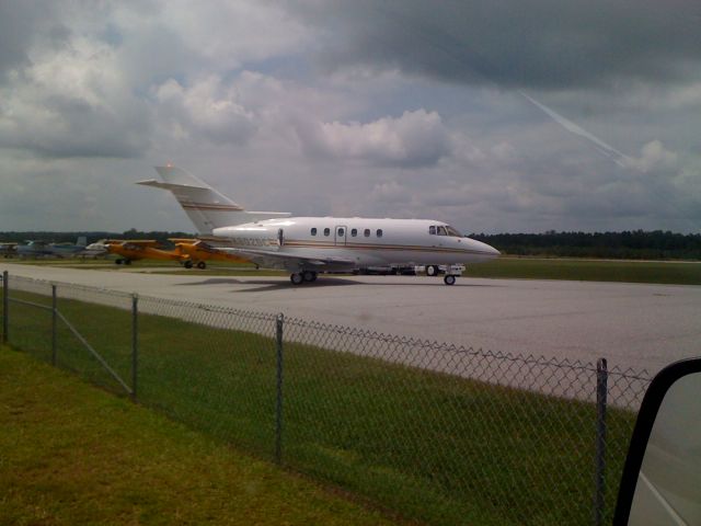 Hawker 800 (N802DC)