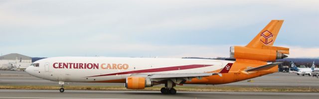 Boeing MD-11 (N987AR)