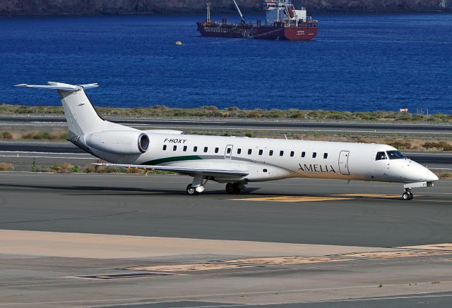 Embraer ERJ-145 (F-HOXY)
