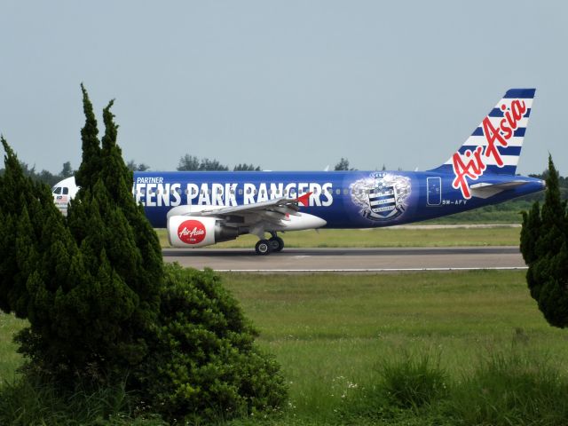 Airbus A320 (9M-AFV)