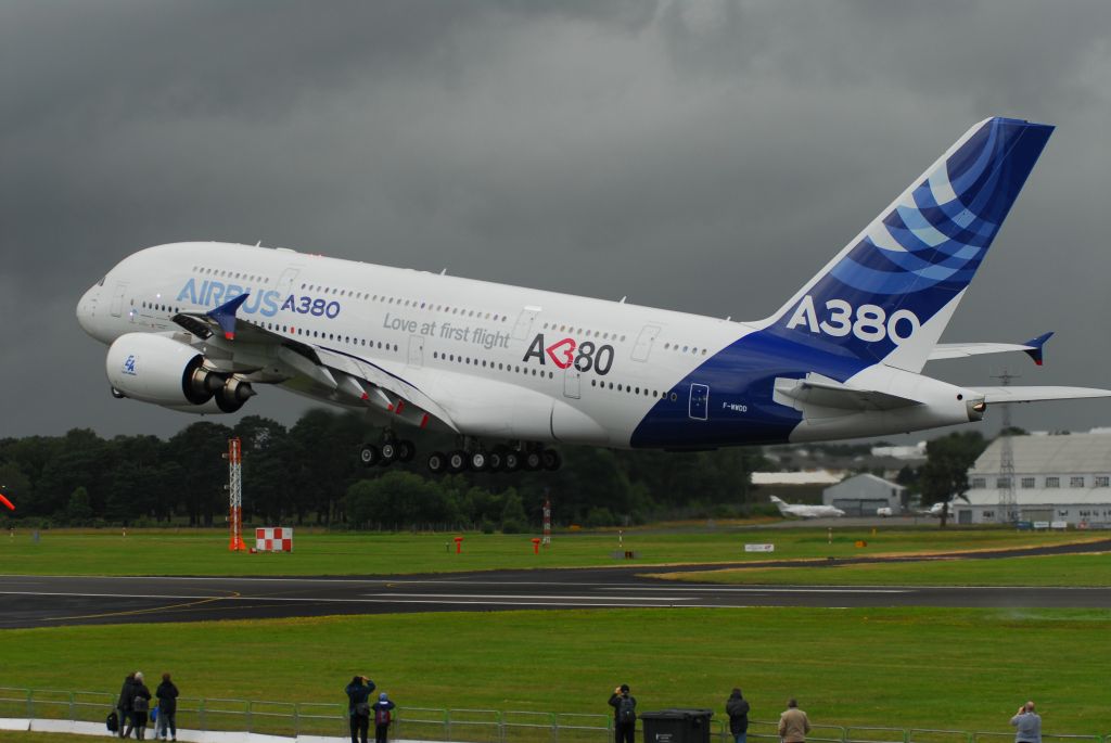 Airbus A380-800 (F-WWDD) - 2012 Farnborough Airshow