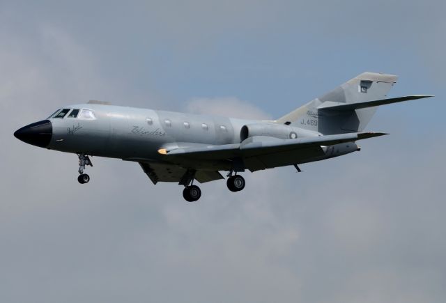 Dassault Falcon 20 (J469)