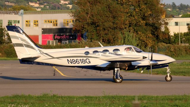 Cessna Skylane (N8618G)