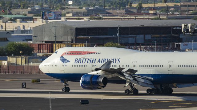 Boeing 747-400 (G-CIVJ) - Arriving 26 from Heathrowbr /9/29/17