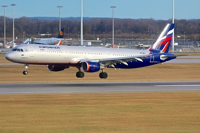 Airbus A321 (VP-BKI)