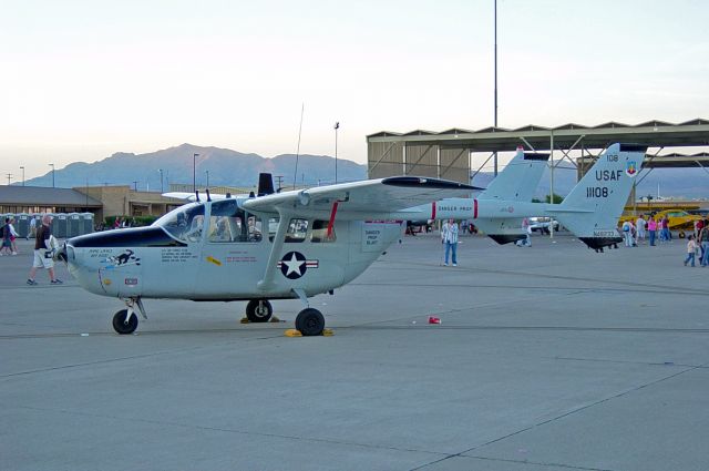 Cessna 336 Skymaster (N48233)