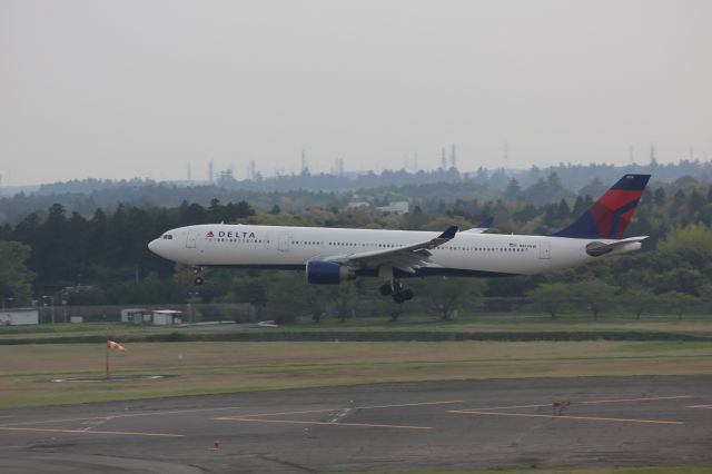 Airbus A330-300 (N814NW)