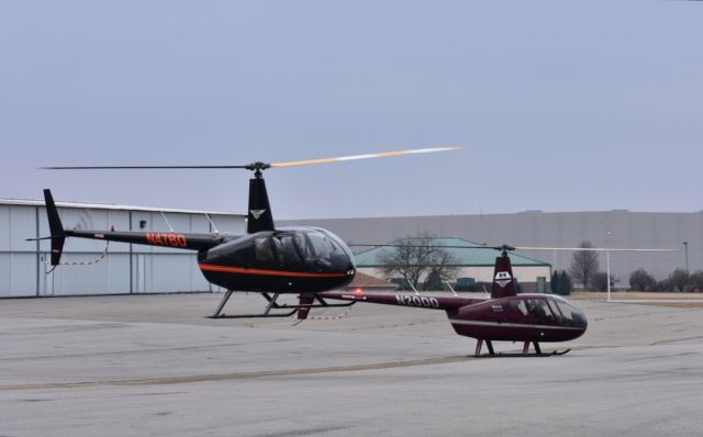 Robinson R-44 (N47BD)