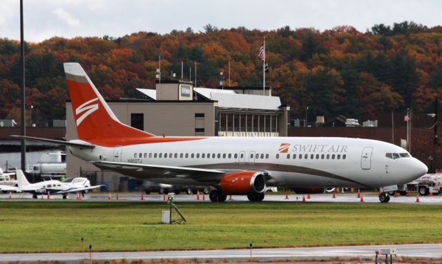 BOEING 737-400 (N802TJ)