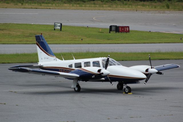 Piper Seneca (N2119C)