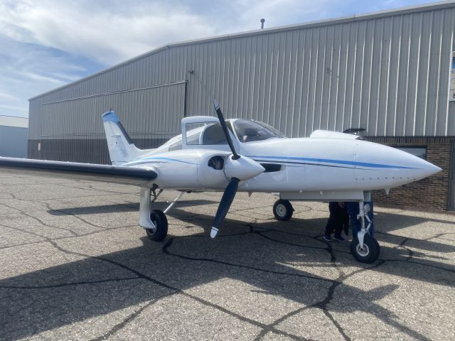 Cessna 310 (N340CH) - On the ramp at Coldwater 