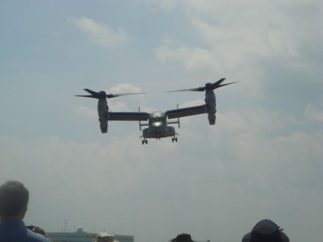 Bell V-22 Osprey — - V-22 Osprey head on at Melbourne Air Show 21MAR15