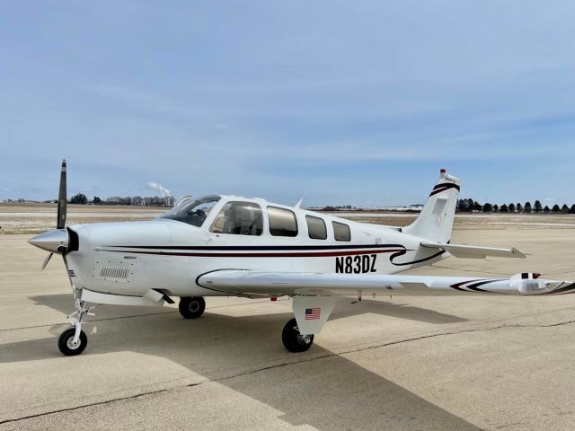 Beechcraft Bonanza (36) (N83DZ)