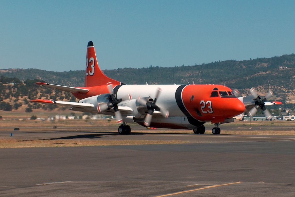 Lockheed P-3 Orion (N923AU)