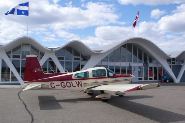 Grumman AA-5 Tiger (C-GOLW) - ex-N9769U  Trois-Rivieres airport, Canada