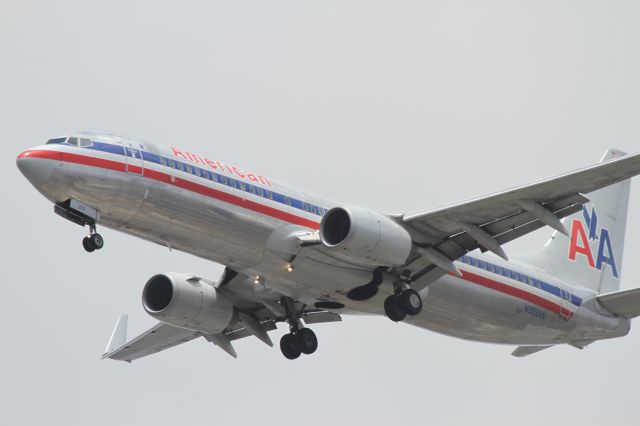 Boeing 737-800 (N959AN)