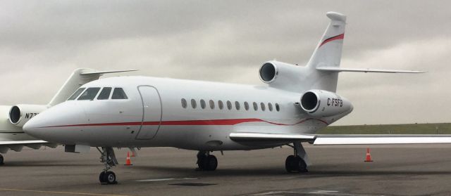 Dassault Falcon 900 (C-FSFB)