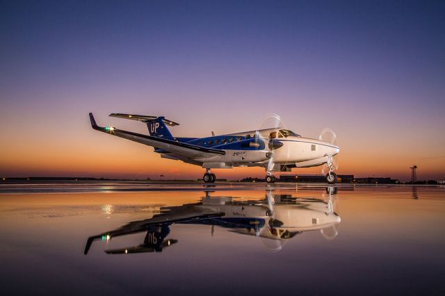 Beechcraft Super King Air 350 (N802UP)