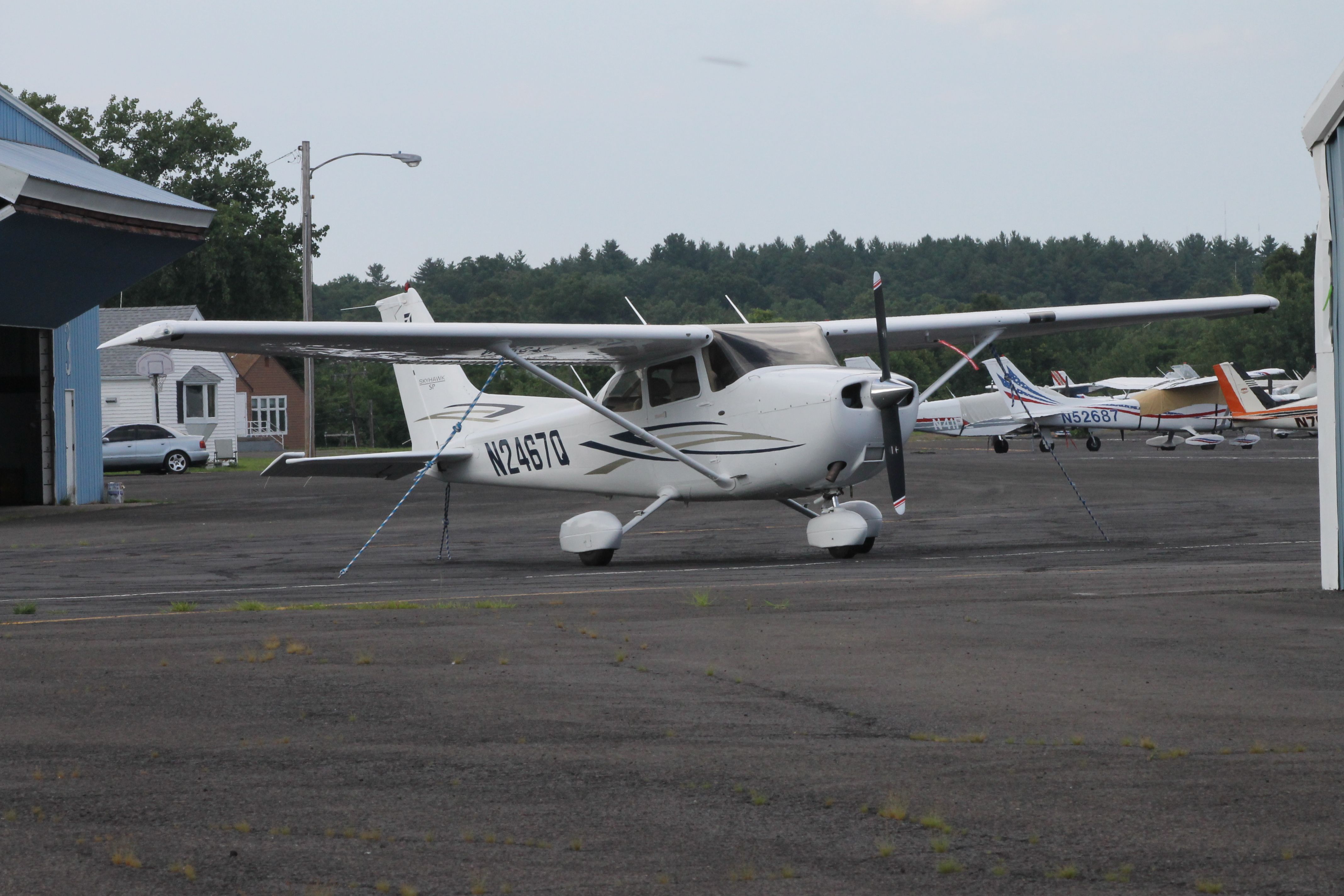 Cessna Skyhawk (N2467Q) - Over by the FBO entrance