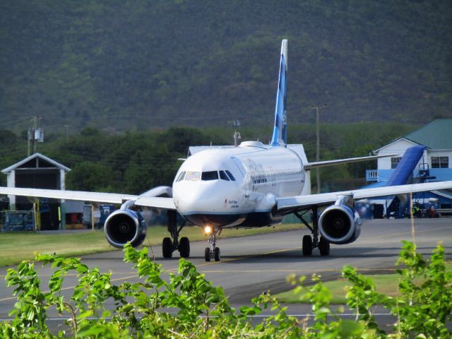 Airbus A320 (N579JB)