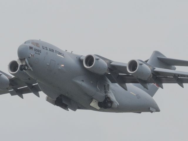 Boeing Globemaster III —