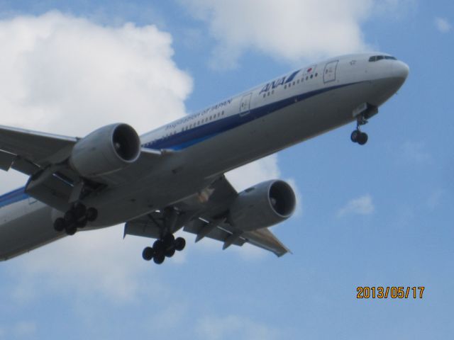 BOEING 777-300ER (ANA1012) - kord