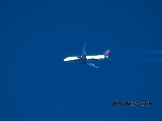 Boeing 737-900 (N859DN)