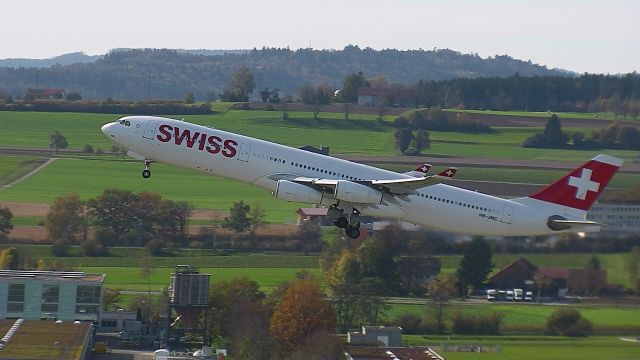 Airbus A340-300 (HB-JMC) - departing from RWY16 to Shanghai