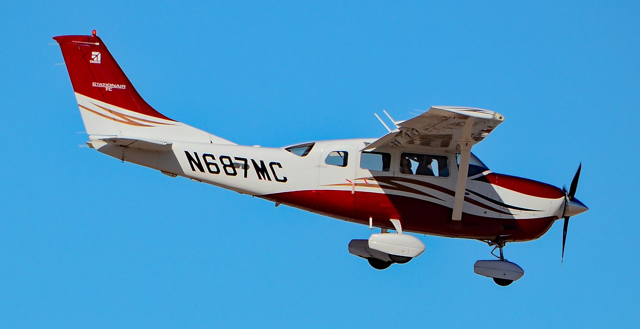 Cessna T206 Turbo Stationair (N687MC) - N687MC 2006 Cessna Turbo 206H Stationair Serial Number T20608687 - North Las Vegas Airport (IATA: VGT, ICAO: KVGT, FAA LID: VGT)br /Photo: TDelCorobr /September 21, 2019