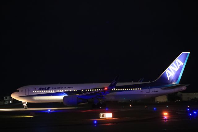 BOEING 767-300 (JA624A) - June 10, 2023:HKD-HND.