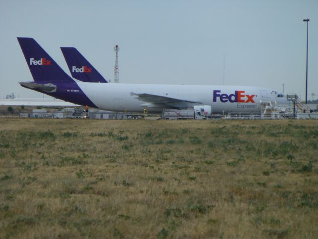 Airbus A300F4-600 (N748FD)