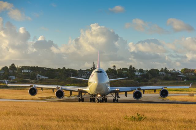 Boeing 747-400 (G-VLIP)