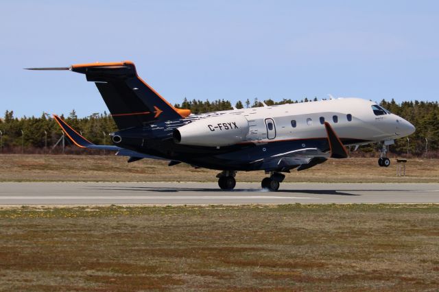 Embraer Legacy 450 (C-FSYX) - 17/05/2024
