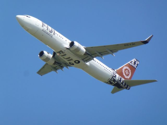 Boeing 737-800 (DQ-FJH)