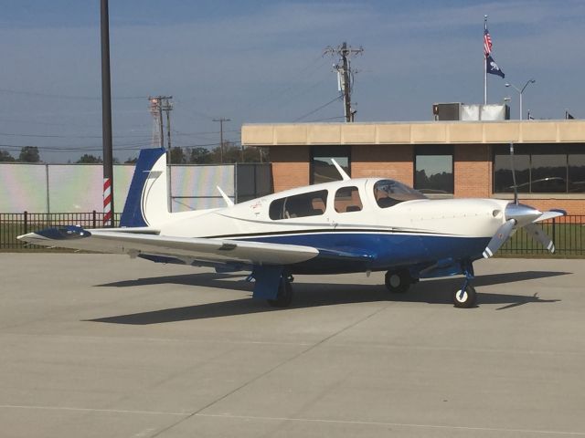 Mooney M-20 (N26FF) - Ready for a 3 leg day over the Southeast USA